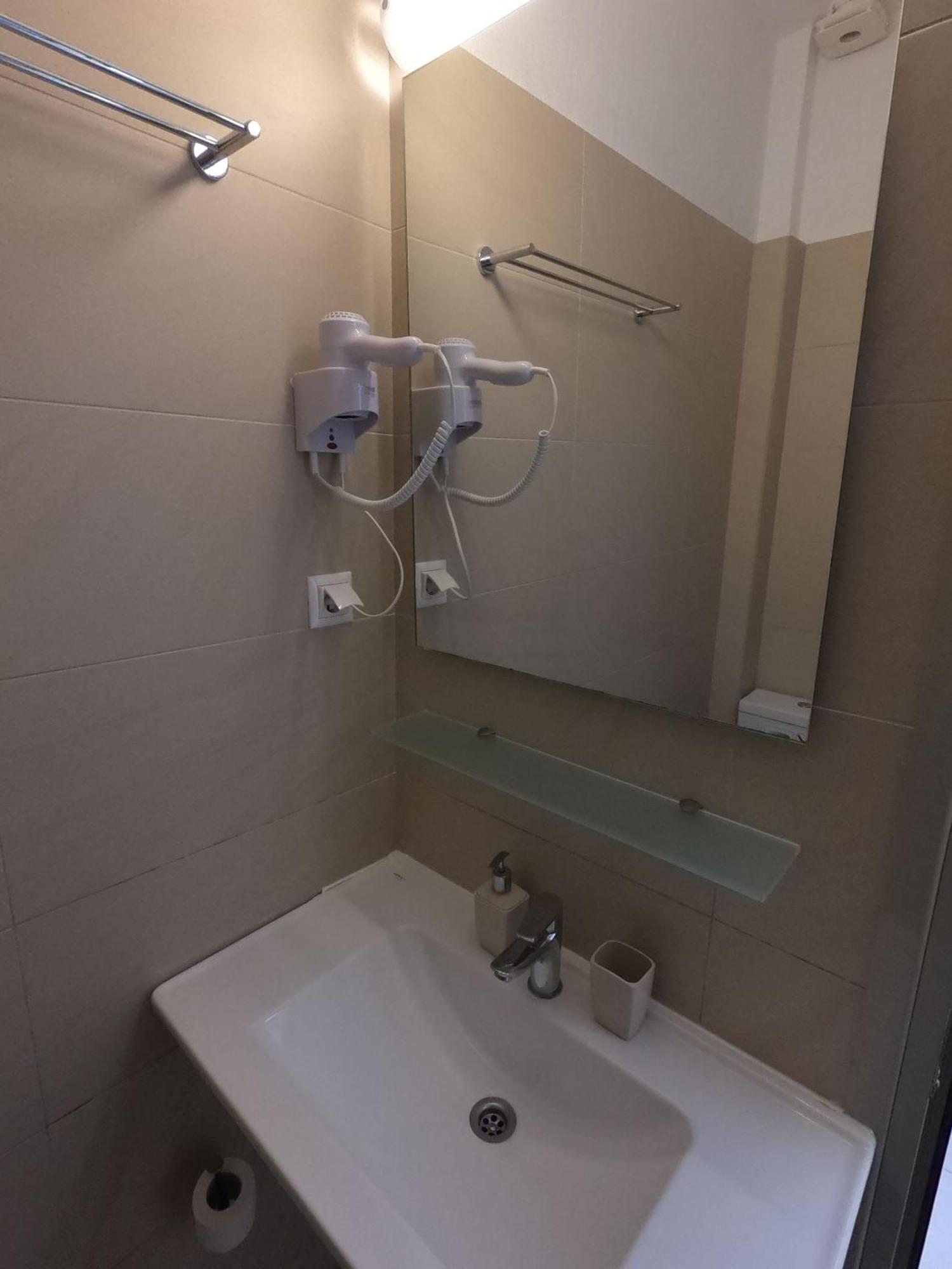 Finikas Garden Beach Resort Nikiti Dış mekan fotoğraf