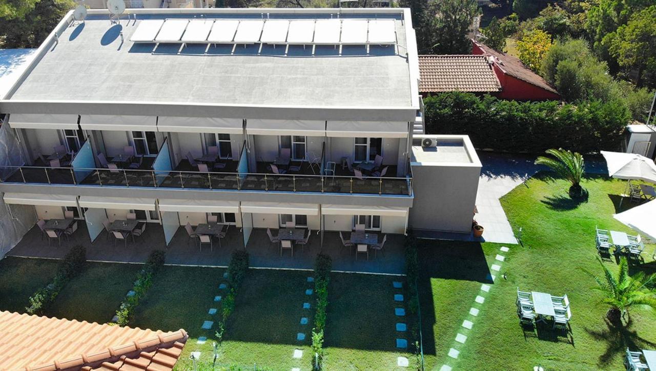 Finikas Garden Beach Resort Nikiti Dış mekan fotoğraf