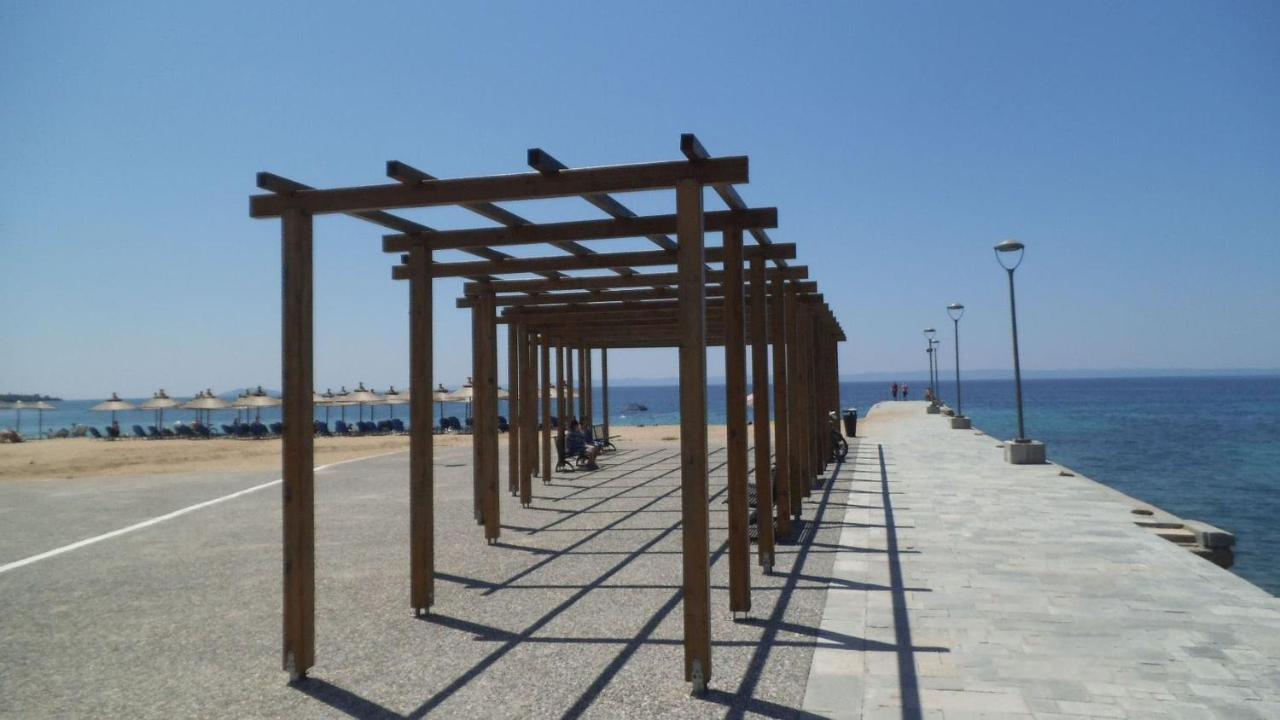 Finikas Garden Beach Resort Nikiti Dış mekan fotoğraf